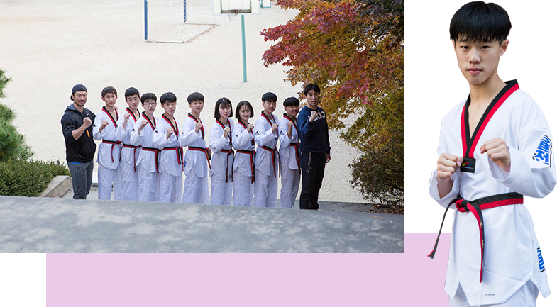 율전중학교 태권도부 단체사진
